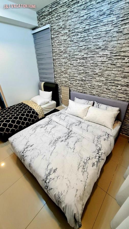 J&J Vacation Home@Novo8 Residence Kampong Tambak Dış mekan fotoğraf