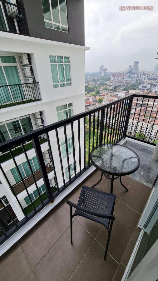 J&J Vacation Home@Novo8 Residence Kampong Tambak Dış mekan fotoğraf